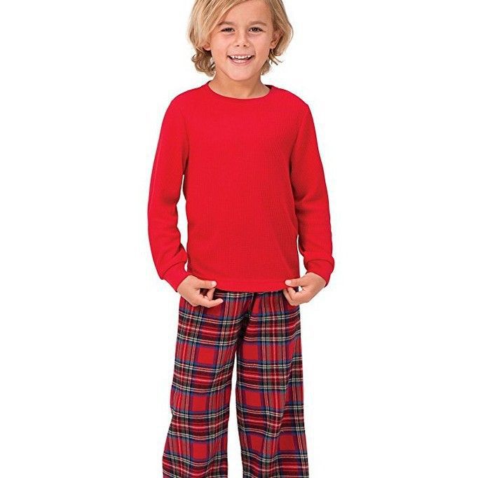 Kariertes Weihnachts-Pyjama-Set für die ganze Familie | Merry Bright PJs