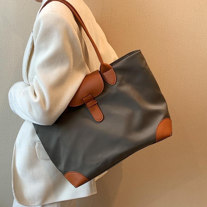 Luxuriöse Damenhandtasche aus Leder mit großem Fassungsvermögen | Veretie