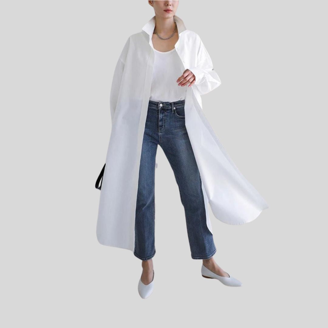 Kennica | Lange Bluse im koreanischen Polo-Stil mit geschlitztem Saum