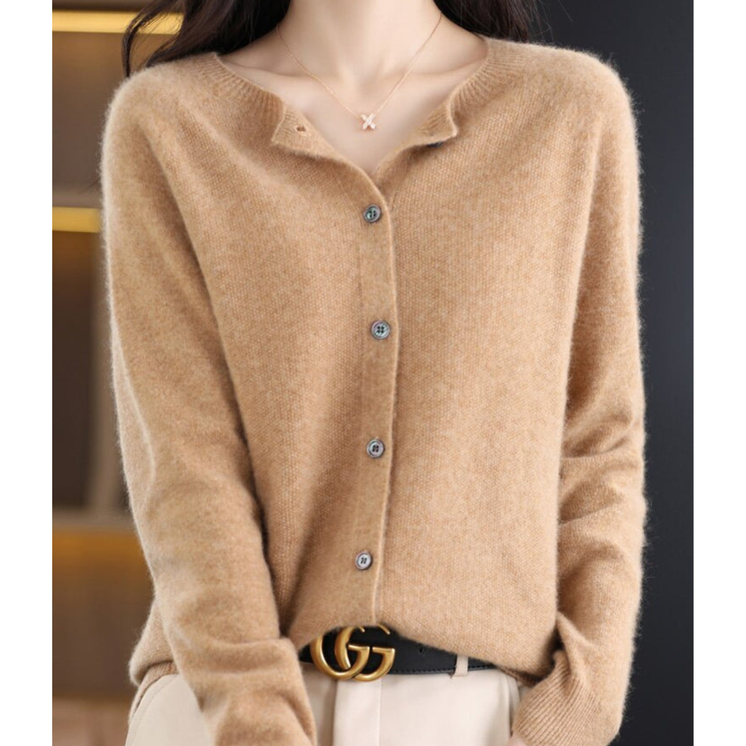 Sharrie l Damen-Strickjacke mit O-Ausschnitt und Kaschmirpullover aus Reiner Merinowolle