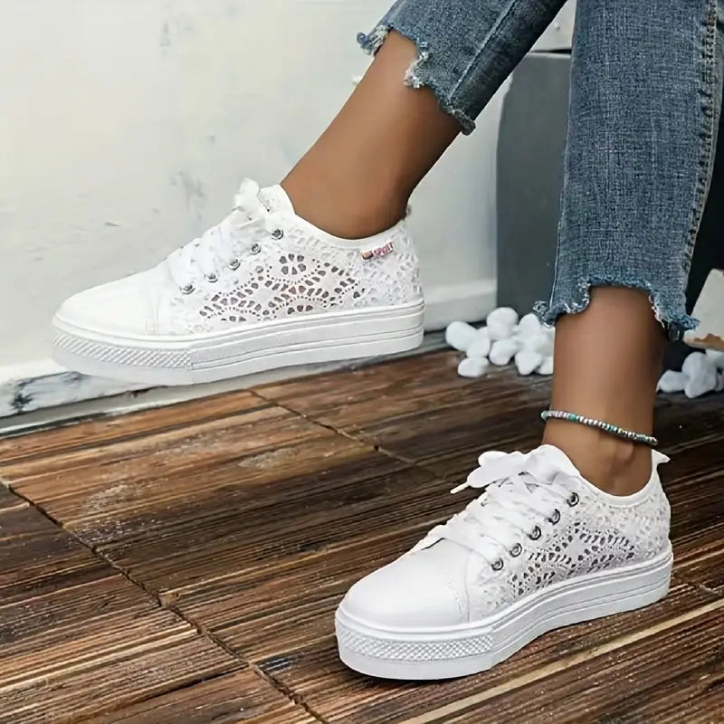 Wandaz l Damen-Plateau-Sneaker aus Spitze