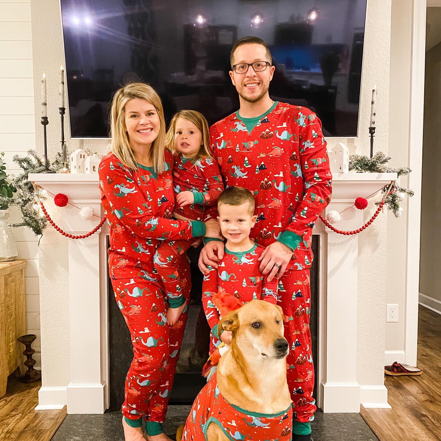 Passende Outfits für die Familie | Merry Moments