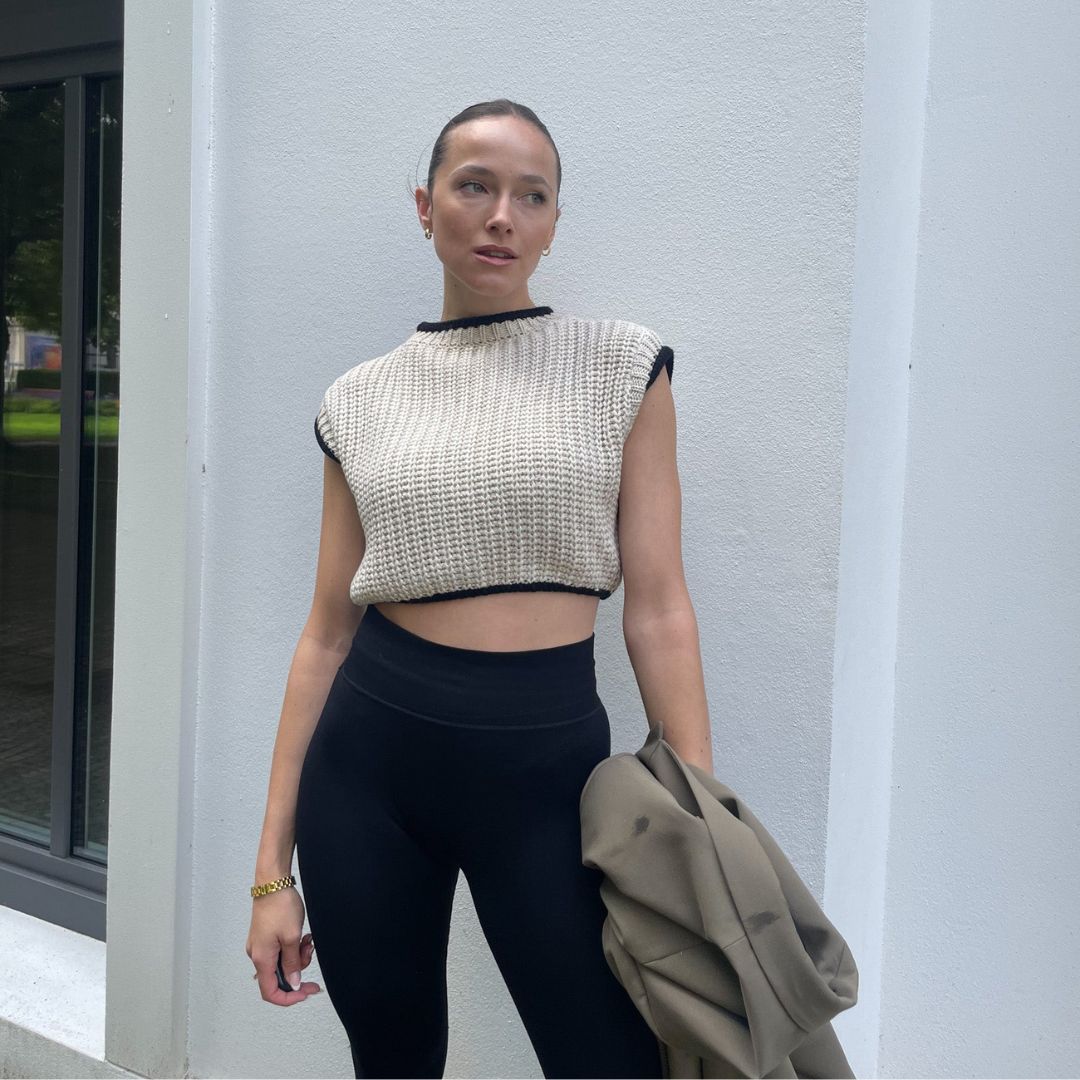 Betty | Kurzes Strickoberteil für Damen