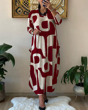 Kleid mit langen Ärmeln und Aufdruck l Lowanna