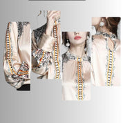 Seda | Satinbluse mit Spitzendetails und Blumenmuster