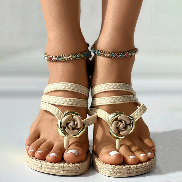 Tropical Breeze l Sommerliche gewebte Strandsandalen mit Blumenmuster