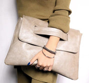 Senda | Elegante Lederclutch mit Reißverschlusstaschendetail