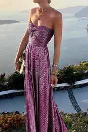 Lysandra l Schimmerndes schulterfreies Maxikleid