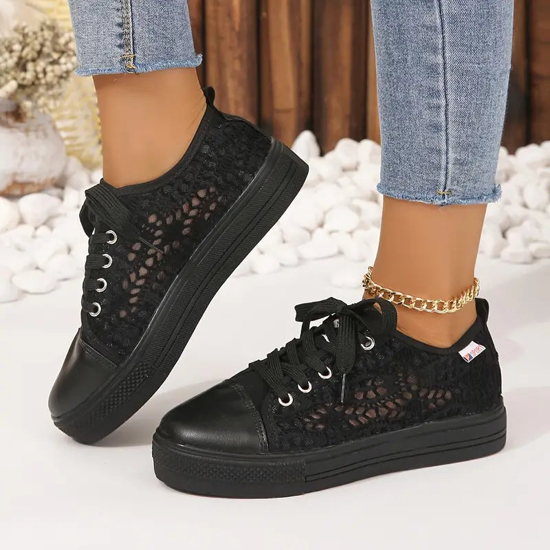Wandaz l Damen-Plateau-Sneaker aus Spitze