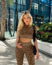 Elena FitZone l Zweiteiliges Set mit passendem Leopardenmuster für Workout Yoga und Fitnessstudio für Damen