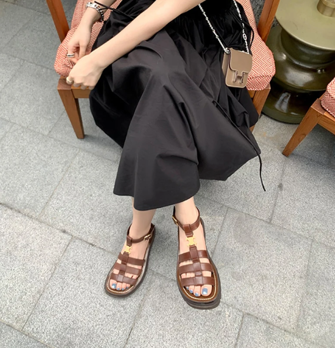 Eliza | Schicke Riemchensandalen mit Goldener Akzent-Schnalle