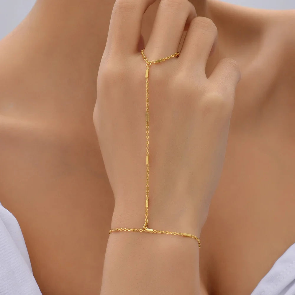 Kreative kleine Kettenarmbänder Fingerringe | Calista