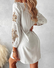 Aryanna l Lässiges besticktes Minikleid