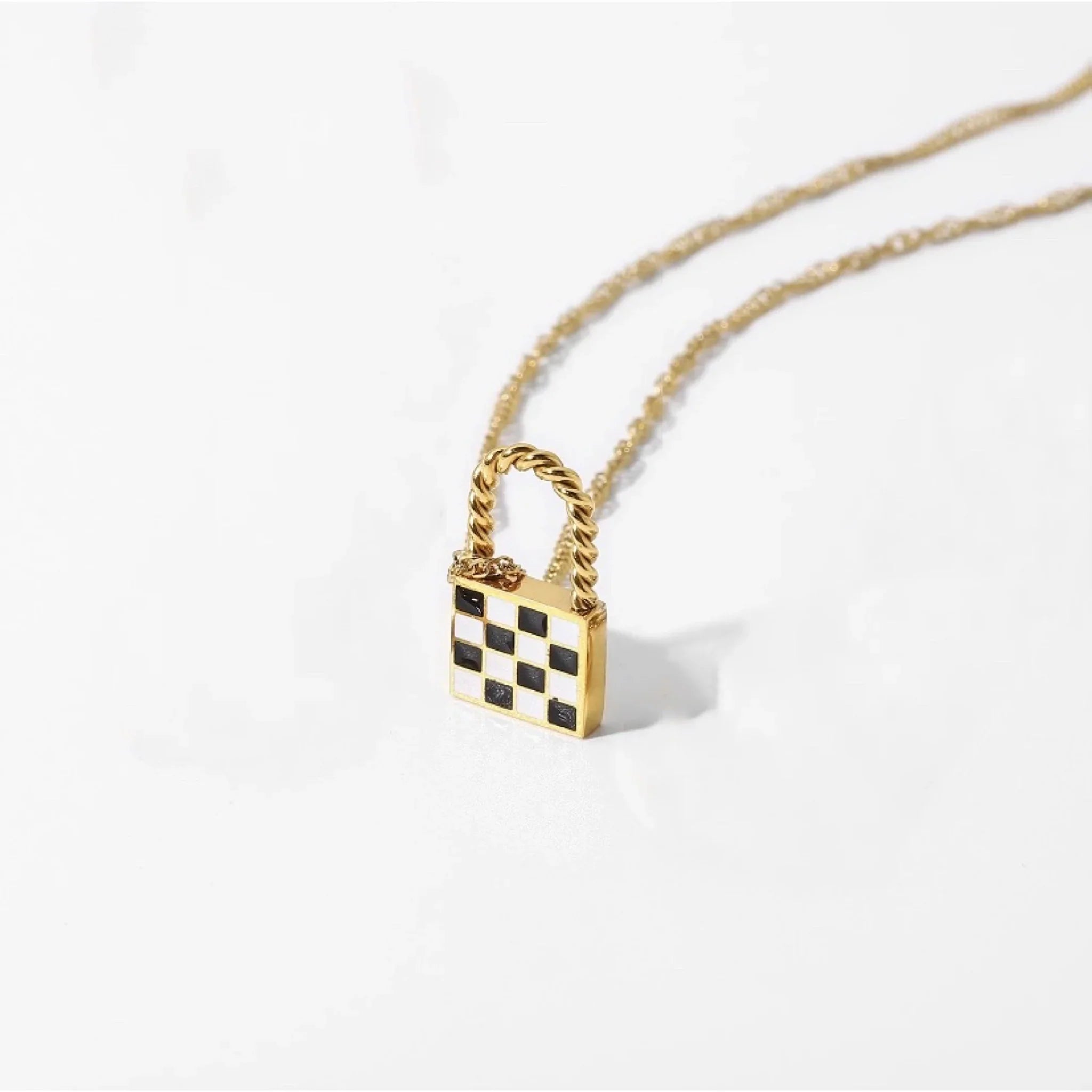 Elian Heart l Damen-Halsketten-Set mit kariertem Anhänger