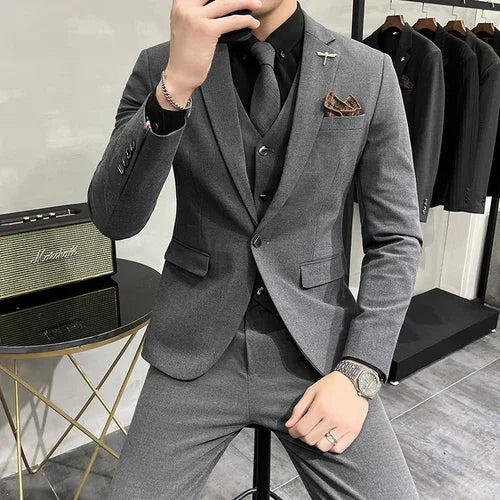3-teiliges Set für Herren, bestehend aus schlichtem Business-Blazer, Weste und Hose l Cynan