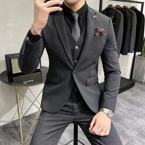 3-teiliges Set für Herren, bestehend aus schlichtem Business-Blazer, Weste und Hose l Cynan