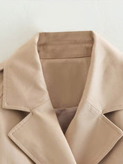 Gyria | Kürzer trendiger Trenchcoat beige