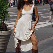 Ingrid | Fließendes asymmetrisches Midikleid