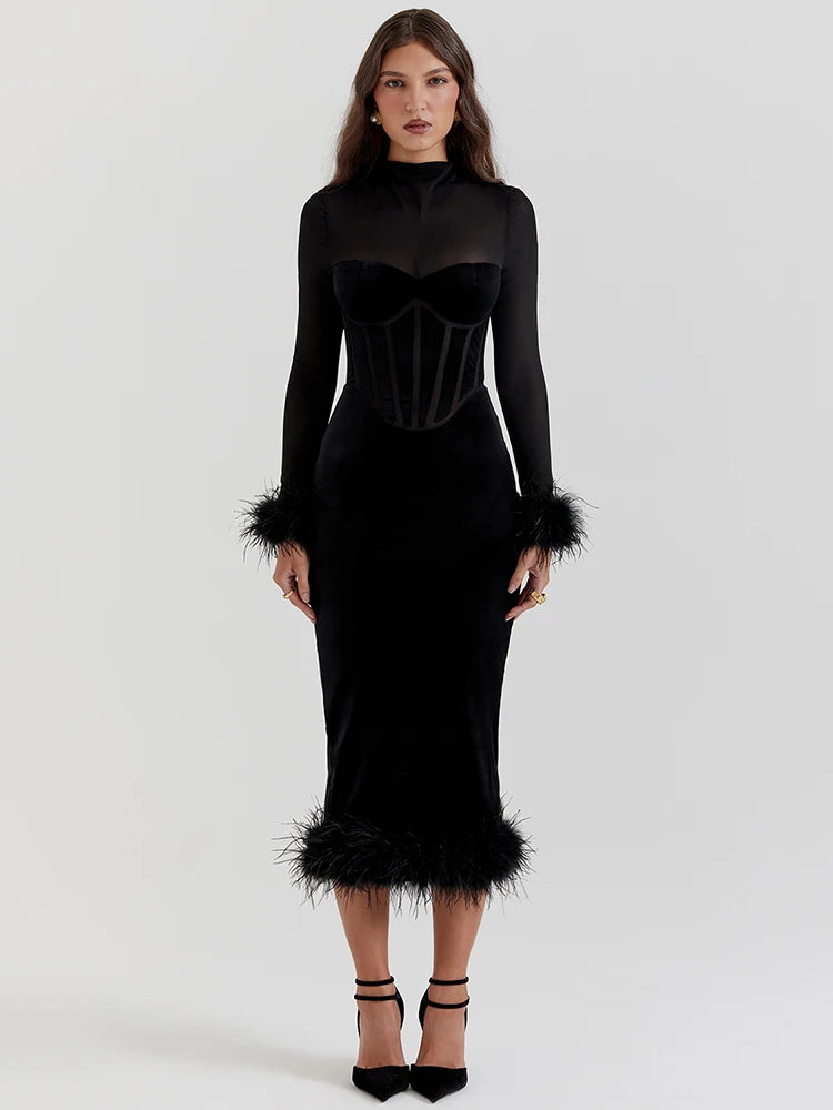 Dannica | Langes Transparentes Elegantes Figurbetontes Abendkleid