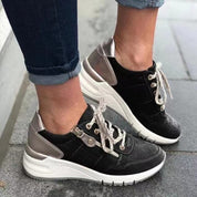 Nisha l Orthopädische Keilsneaker