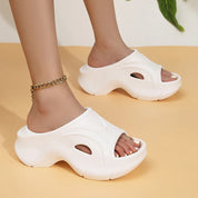 Cushy l Sommer-Flip-Flop-Slipper mit dicker Sohle und Keilabsatz für Damen