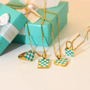 Elian Heart l Damen-Halsketten-Set mit kariertem Anhänger