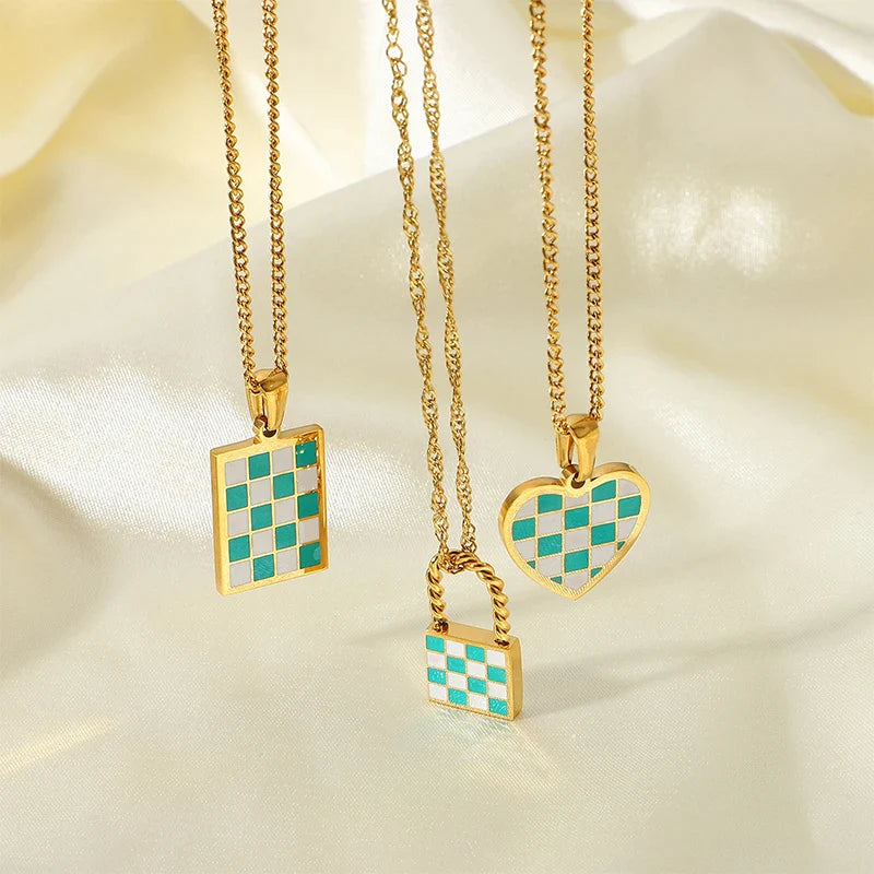 Elian Heart l Damen-Halsketten-Set mit kariertem Anhänger
