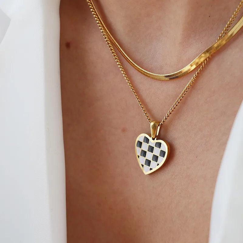 Elian Heart l Damen-Halsketten-Set mit kariertem Anhänger
