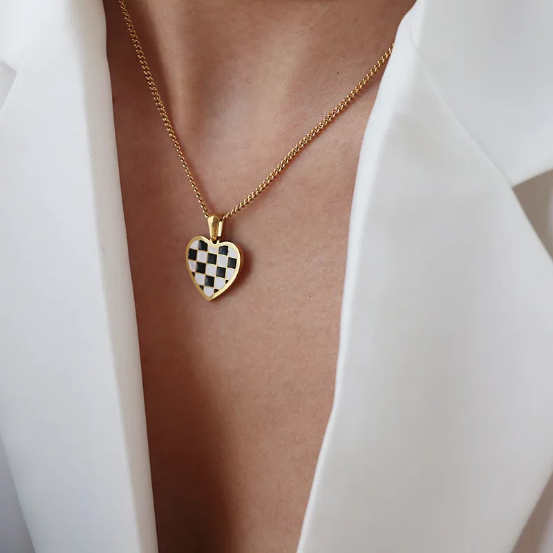 Elian Heart l Damen-Halsketten-Set mit kariertem Anhänger