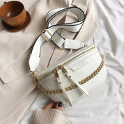 Allina Fashion l Petite Stylische Crossbody-Tasche mit Ketten-Design