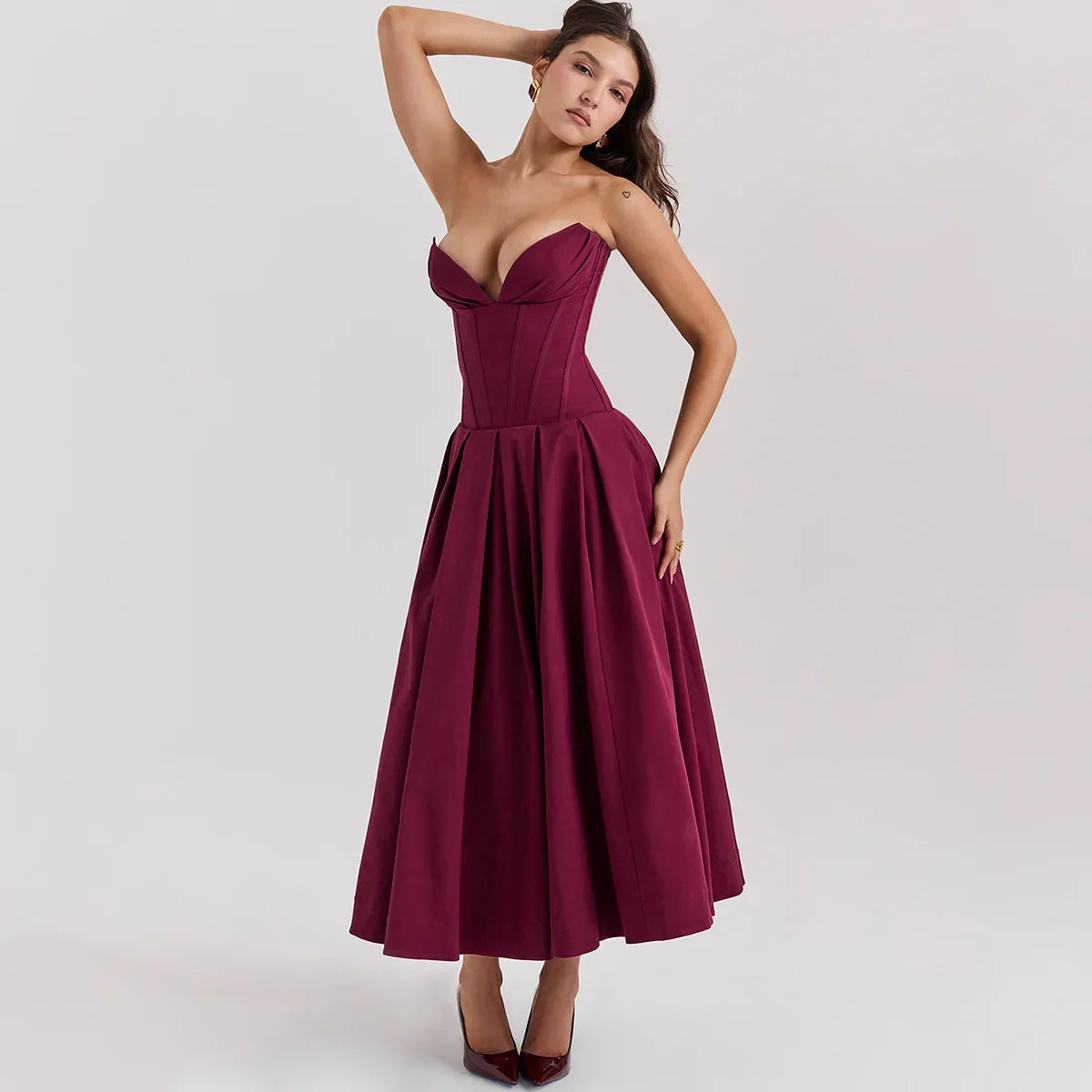 Bellefleur l Trägerloses Burgunder-Midikleid für Damen
