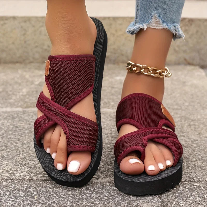Flache Atmungsaktive Damen-Sandalen | Wyetta