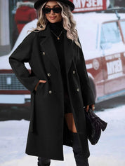 Zweireihiger Trenchcoat für Stil und Eleganz zu jeder Jahreszeit | Ryena