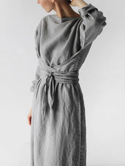 Harajuku-inspiriertes Maxikleid aus Leinen mit Taillenband und Ärmeln | Florianne