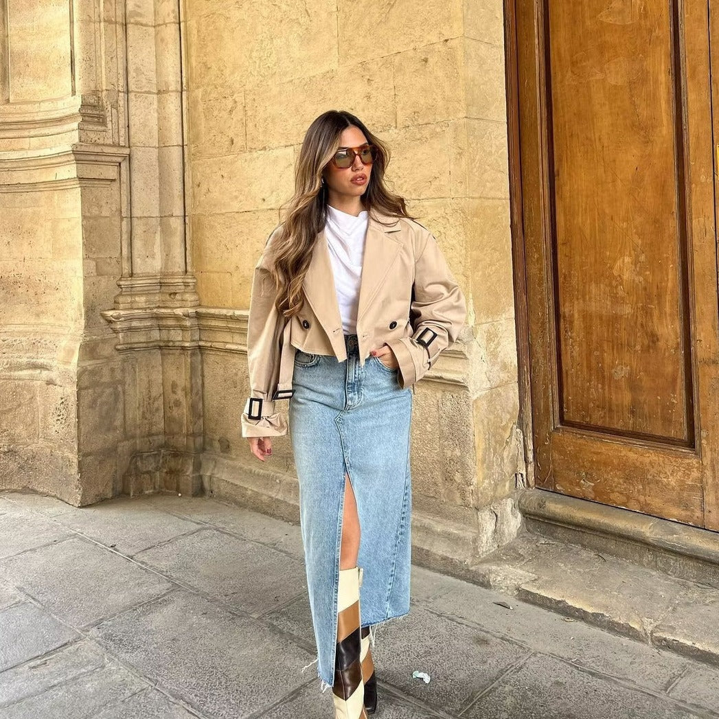 Gyria | Kürzer trendiger Trenchcoat beige