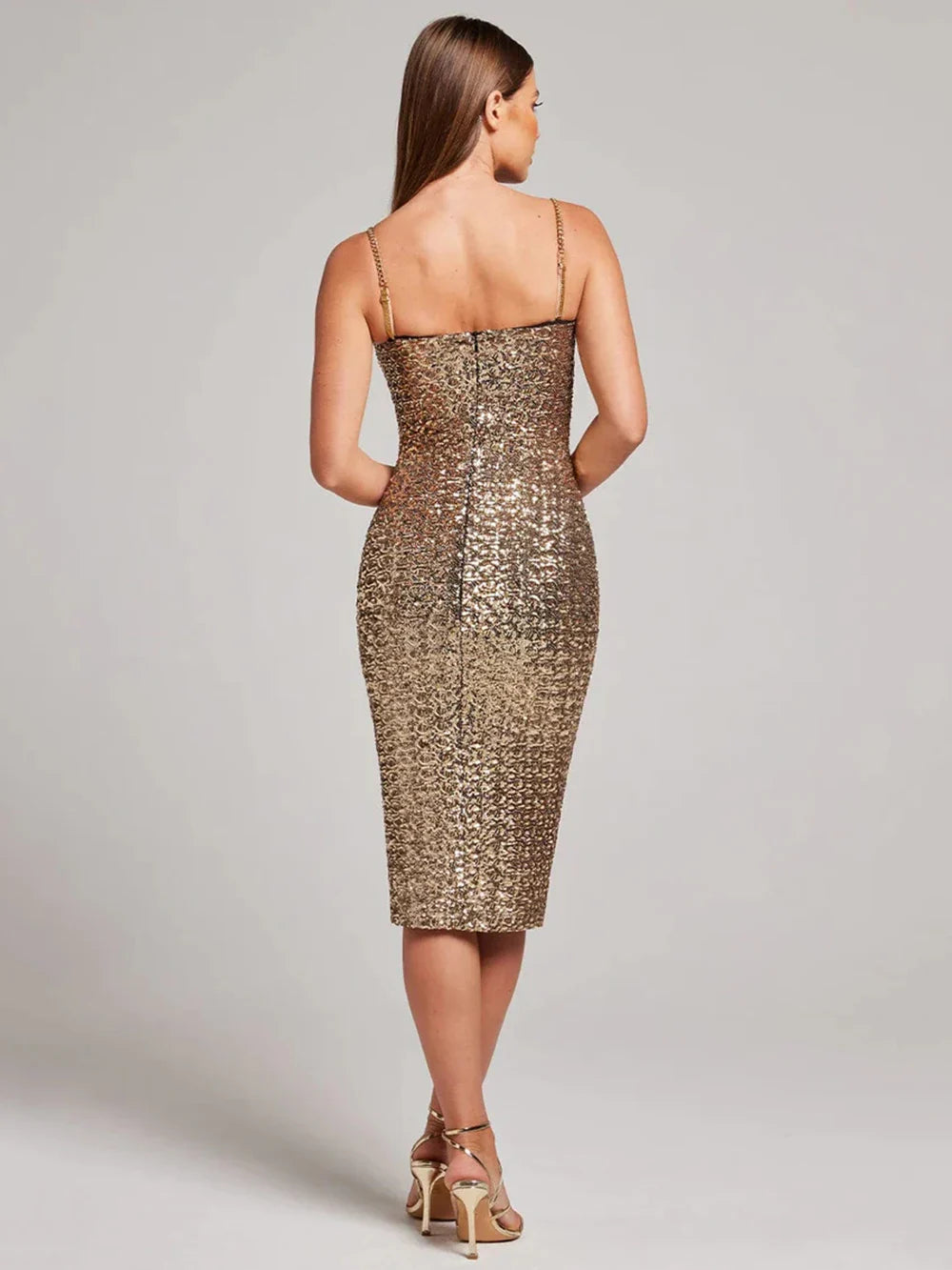Bellarosa l Langes Abendkleid mit glitzernden Pailletten und Spaghettiträgern