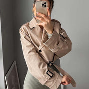 Gyria | Kürzer trendiger Trenchcoat beige