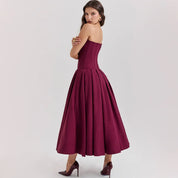 Bellefleur l Trägerloses Burgunder-Midikleid für Damen