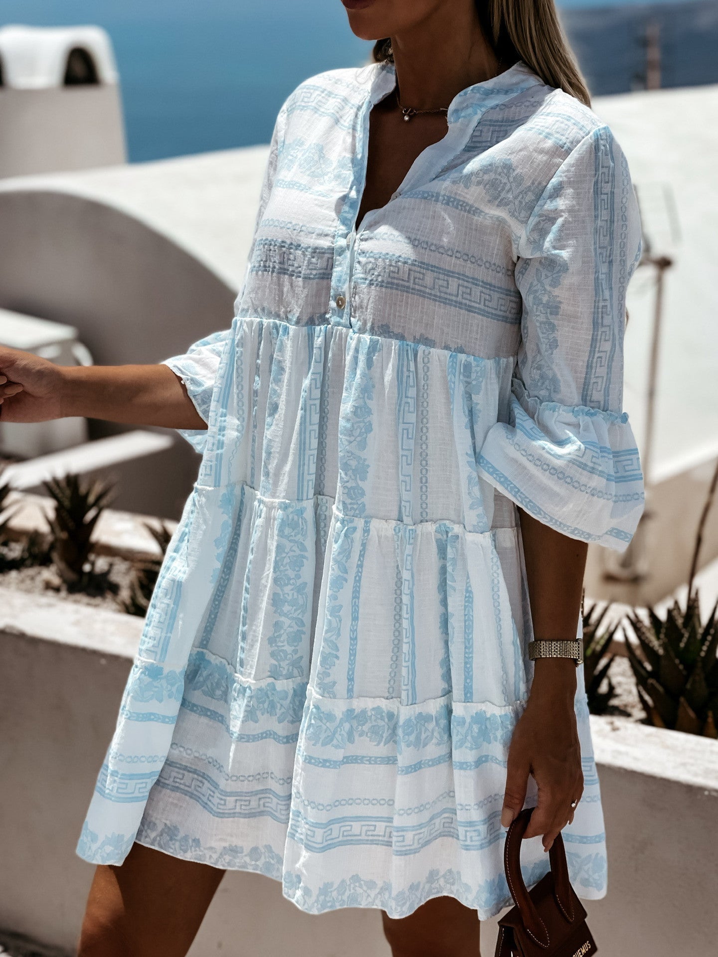 Schönes luftiges Boho-Kleid mit fröhlichem Muster l Henrietta