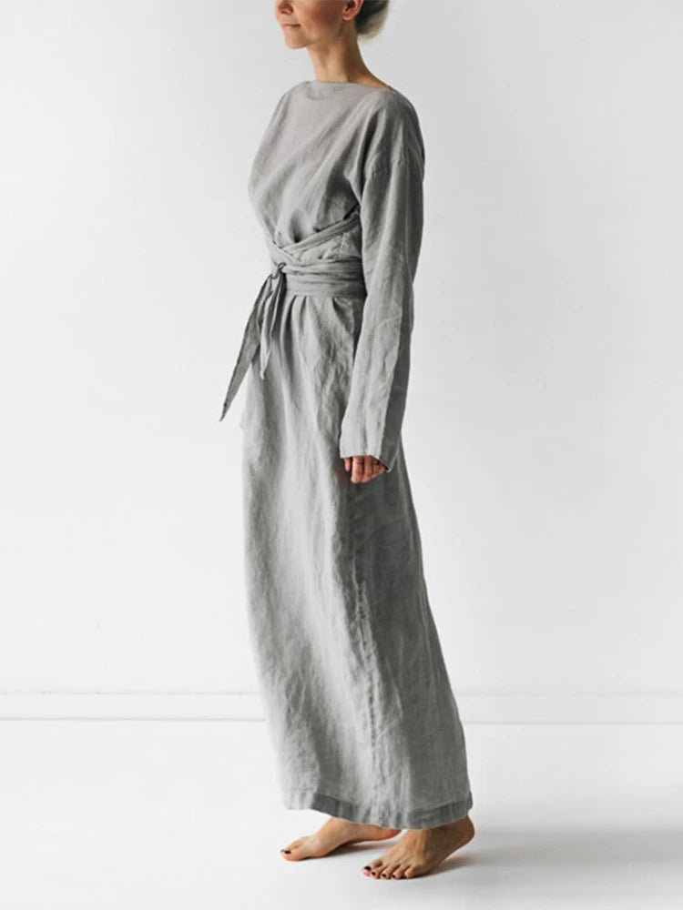 Harajuku-inspiriertes Maxikleid aus Leinen mit Taillenband und Ärmeln | Florianne