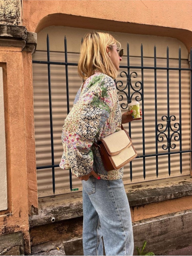 Maybelle l Geblümte, wattierte Herbstjacke aus Baumwolle