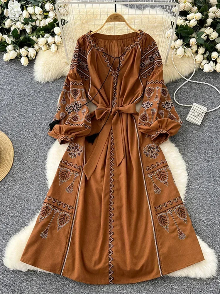 Boho besticktes Kleid mit Laternenärmeln l Frühling l Sommer l Dorienne