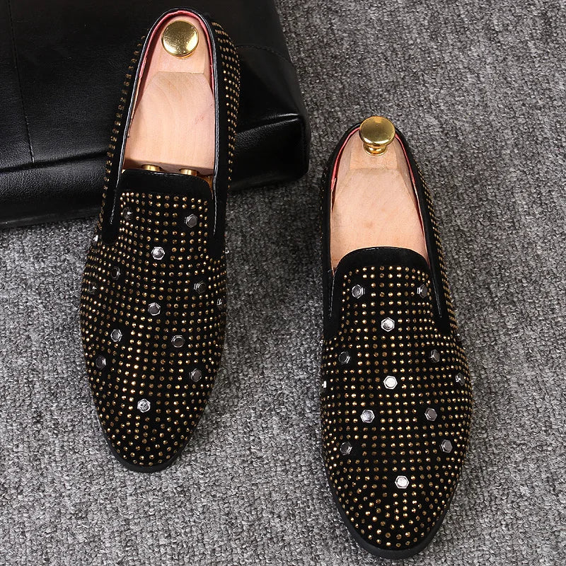 Catriope l Luxuriöse Herren-Loafer mit Nietenverzierung