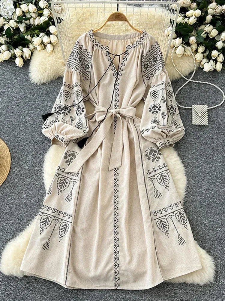 Boho besticktes Kleid mit Laternenärmeln l Frühling l Sommer l Dorienne