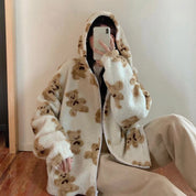 Mia | Damenjacke mit Bärenmuster