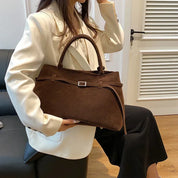 Stylische Umhängetasche | Perfekt für das Herbst-Styling | Pandoura