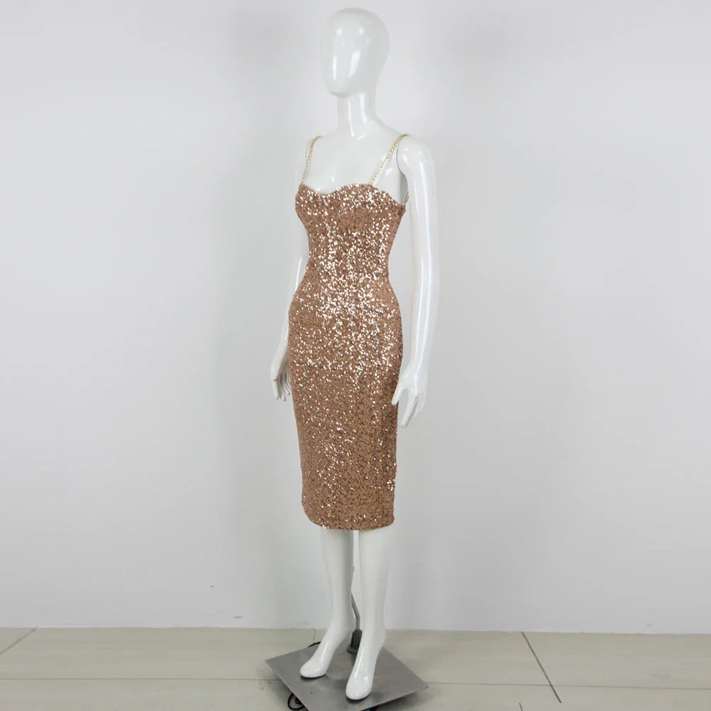 Bellarosa l Langes Abendkleid mit glitzernden Pailletten und Spaghettiträgern