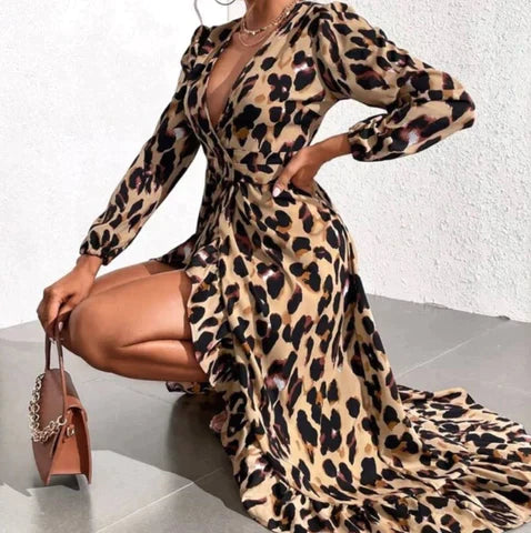 Zoela | Stilvolles Maxikleid mit V-Ausschnitt und Animal-Print