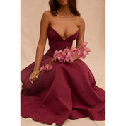Bellefleur l Trägerloses Burgunder-Midikleid für Damen