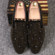 Catriope l Luxuriöse Herren-Loafer mit Nietenverzierung